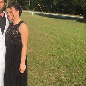 Beautiful! Prom/ ball dress!